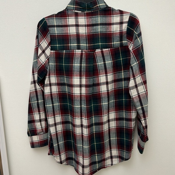 Urban Renewal button up top in plaid green/burgundy/cream - Picture 2 of 4